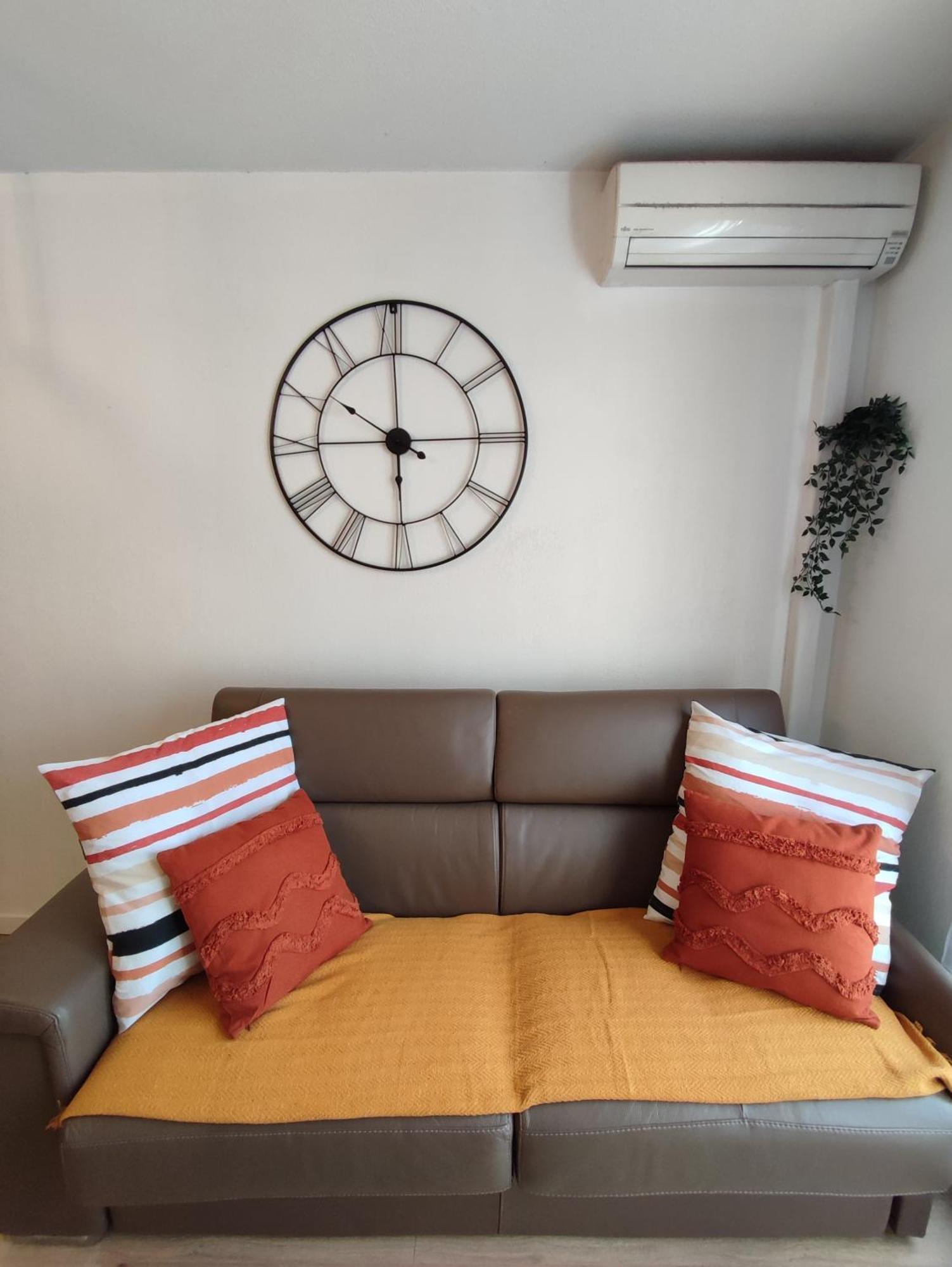 Appartement Climatise Tout Equipe A 6Min De La Gare St Charles 马赛 外观 照片