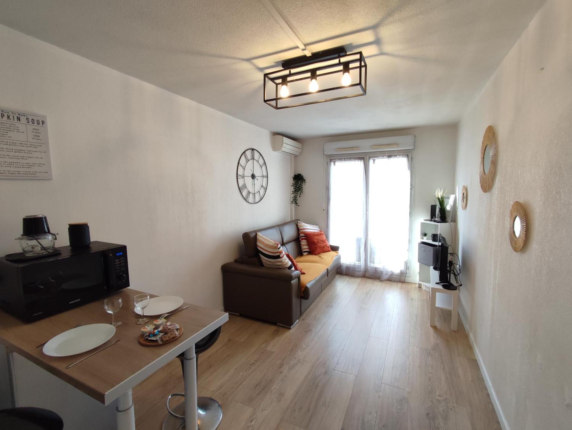Appartement Climatise Tout Equipe A 6Min De La Gare St Charles 马赛 外观 照片